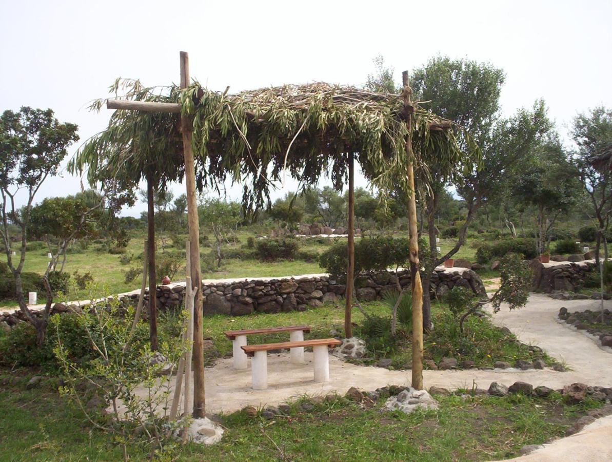 Ovile Juanne Loddo Orosei Exterior photo