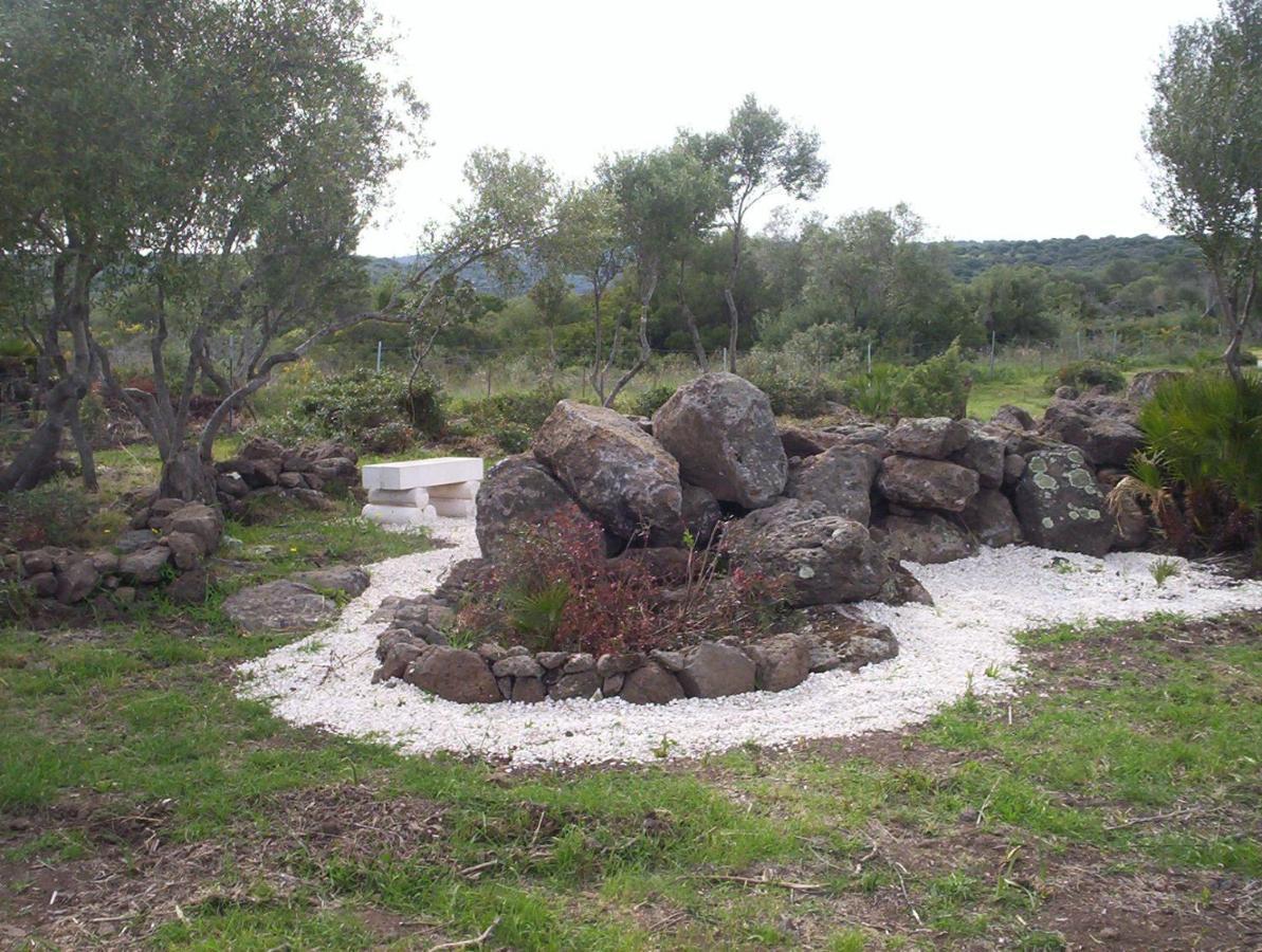 Ovile Juanne Loddo Orosei Exterior photo