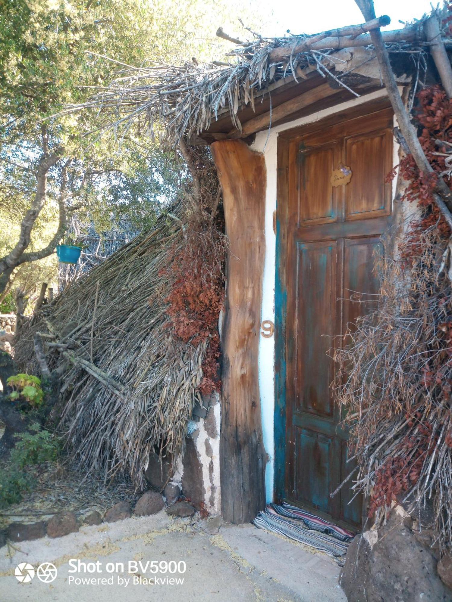 Ovile Juanne Loddo Orosei Exterior photo